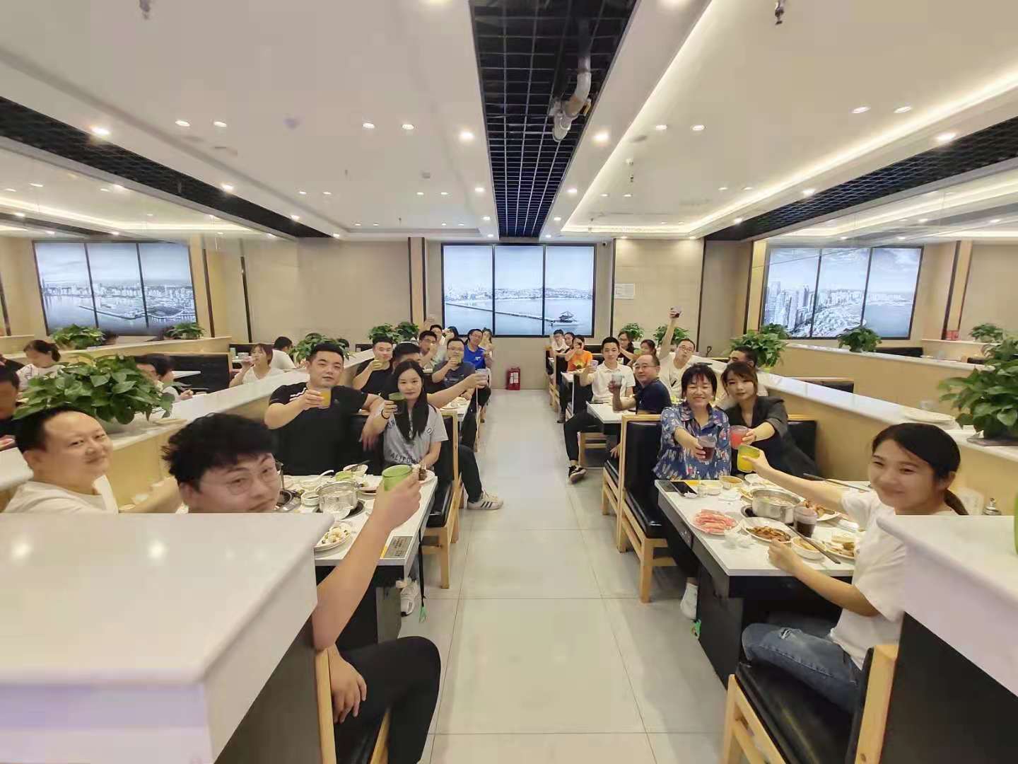 戳我试试
